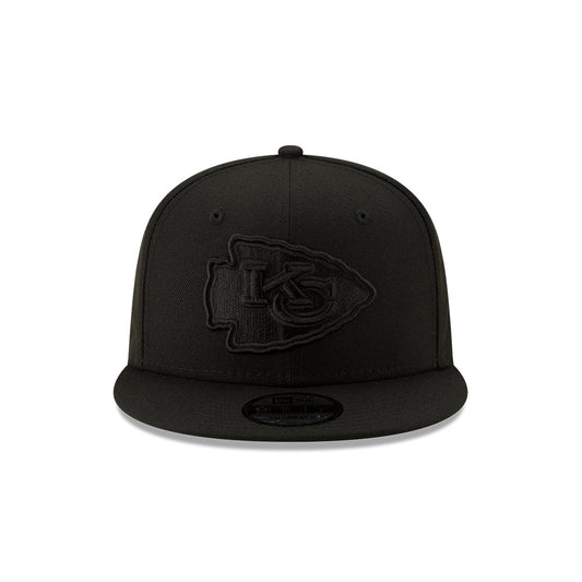 Kansas City Chiefs New Era BLACKOUT 9Fifty Snapback Hat - Black/Black