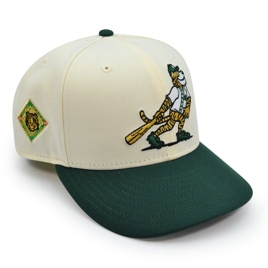 Detroit Tigers "GOLDEN TIGER" Exclusive New Era 59Fifty Fitted Hat - Chrome/Emerald Green