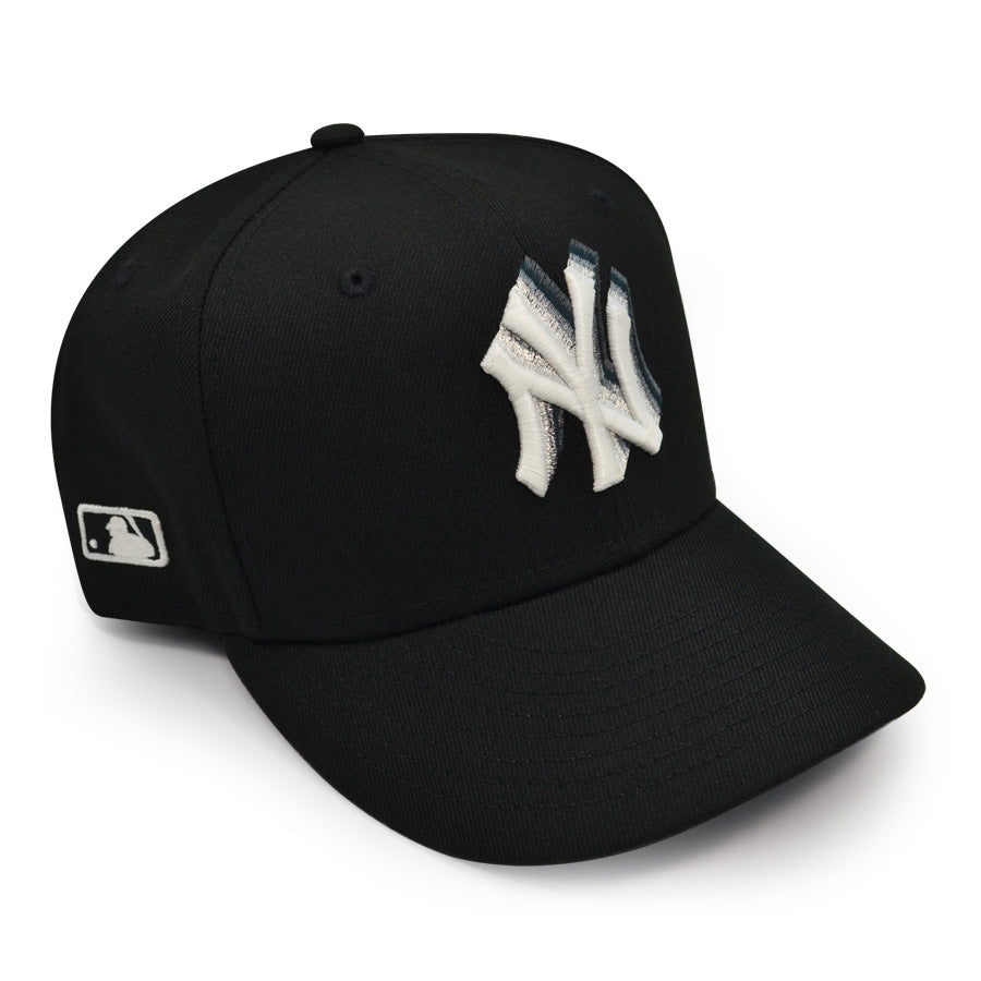 New York Yankees "FADE TO BLACK" Exclusive New Era 59Fifty Fitted Hat - Black