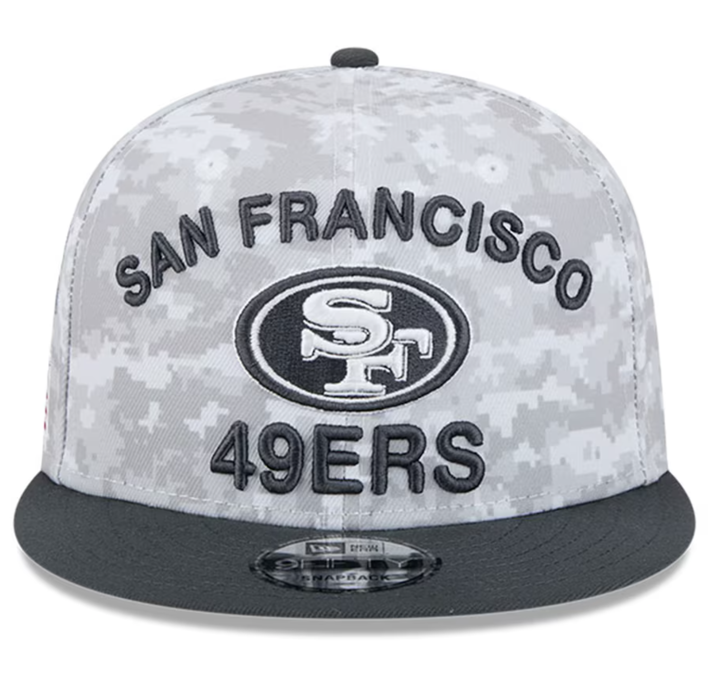 San Francisco 49ers New Era 2024 Salute To Service 9Fifty Snapback Hat - Chrome/Graphite