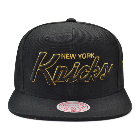 New York Knicks Mitchell & Ness BHM Script Snapback Hat - Black/Metallic Gold