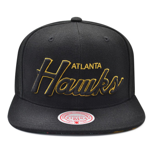 Atlanta Hawks Mitchell & Ness BHM Script Snapback Hat - Black/Metallic Gold