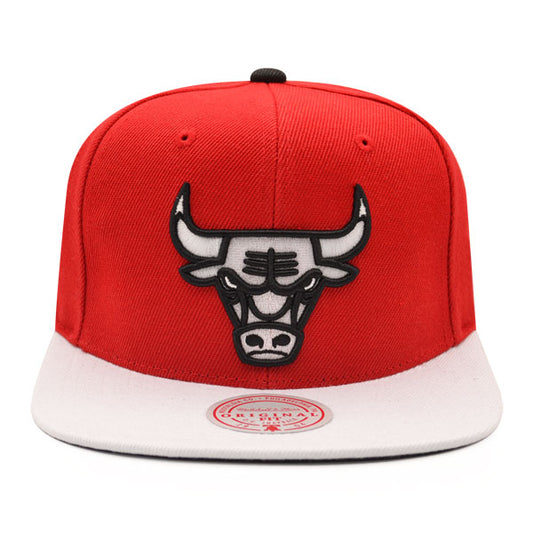 Chicago Bulls NBA Mitchell & Ness CARDINAL 2Tone Snapback Hat - Red/White