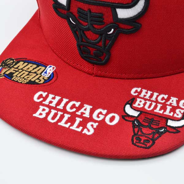 Chicago Bulls Mitchell & Ness NBA FRONT LOADED Snapback Hat- Red/Black