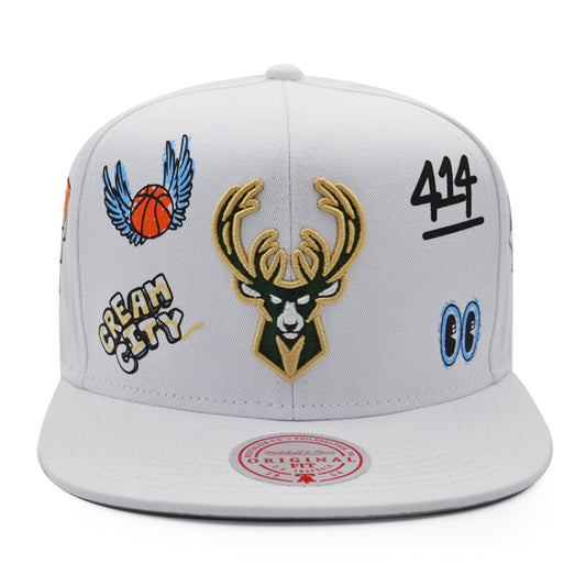 Milwaukee Bucks Mitchell & Ness HAND DRAWN Snapback Hat