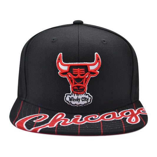 Chicago Bulls Mitchell & Ness SWINGMAN POP Snapback Hat - Black