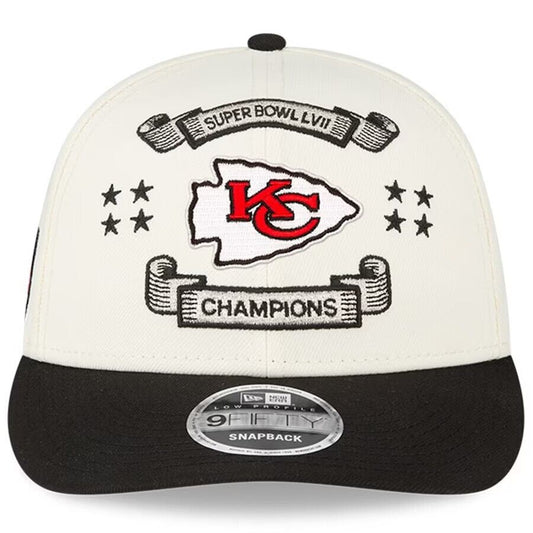 Kansas City Chiefs New Era SUPER BOWL LVll (57) Locker Room Low Profile Snapback Adjustable Hat - Chrome/Black